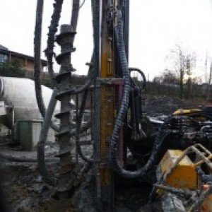 Piling rig