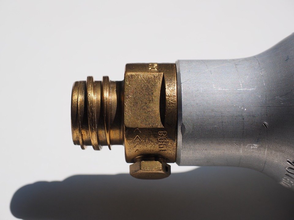 cylindrical-head-screws-505396_960_720