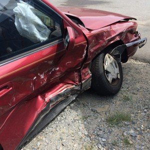 car-accident-1660670_640