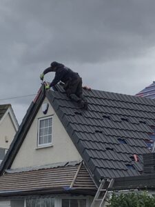 Suspended sentence for owner of roofing firm